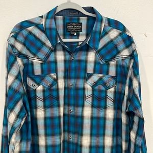 Cody James button up long sleeve shirt. Never been worn, dry cleaned once.